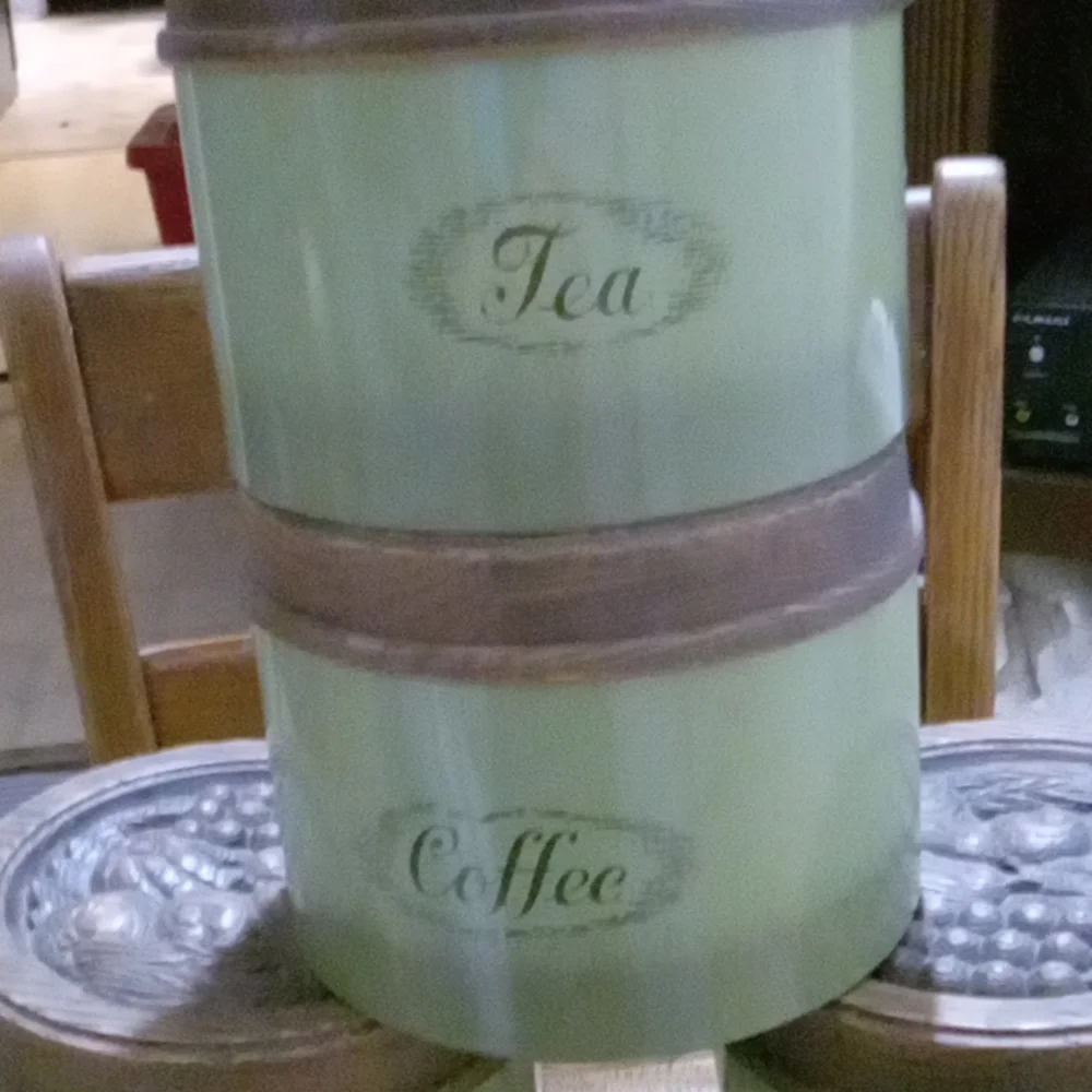 Vintage 4 PC canister set - Picture 1 of 7